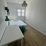Family & Group Near Carcavelos Beach, Nova Sbe & Nci Academy 24 - Stairs Only